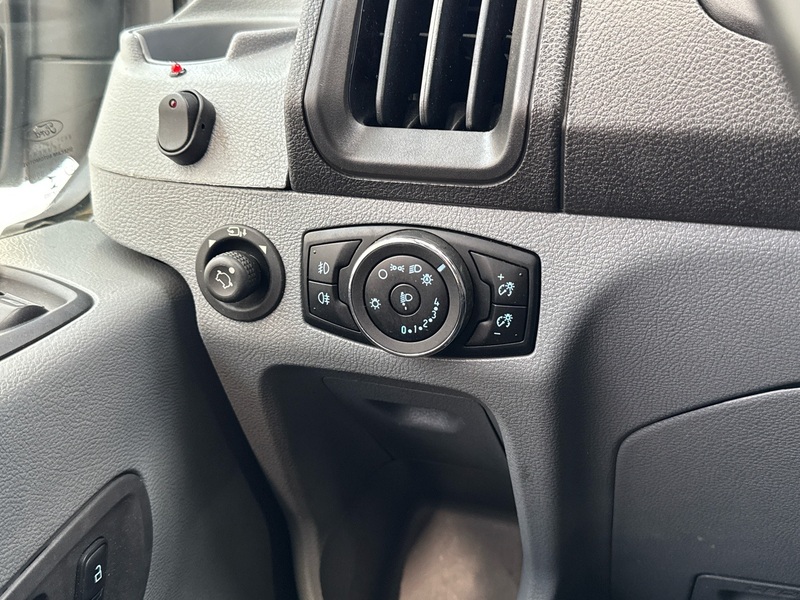 Ford Transit vaihtoauto