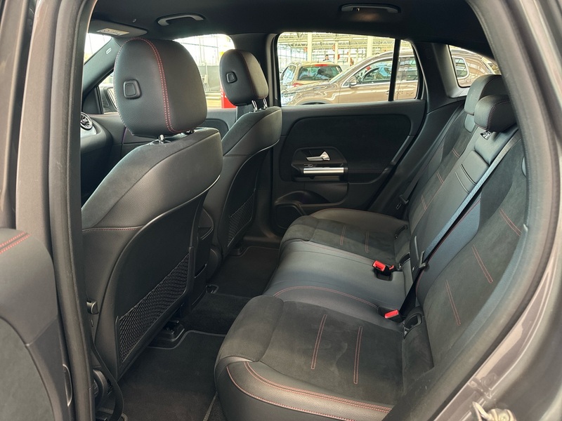 Mercedes-Benz EQA vaihtoauto