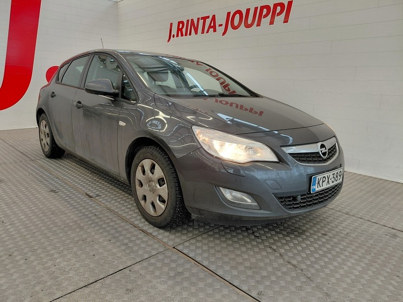 Opel Astra vaihtoauto