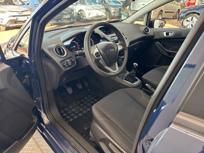 Ford Fiesta vaihtoauto