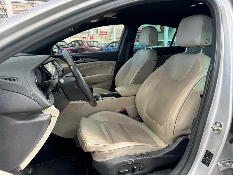 Opel Insignia vaihtoauto