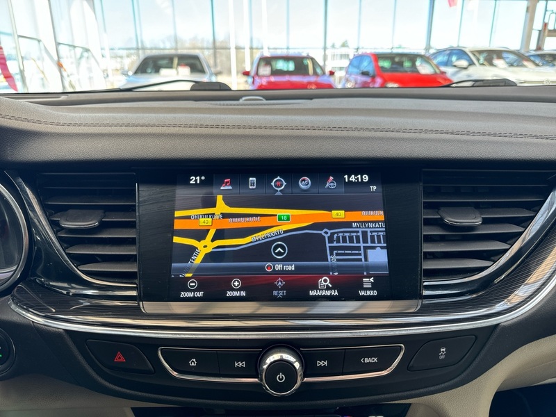 Opel Insignia vaihtoauto