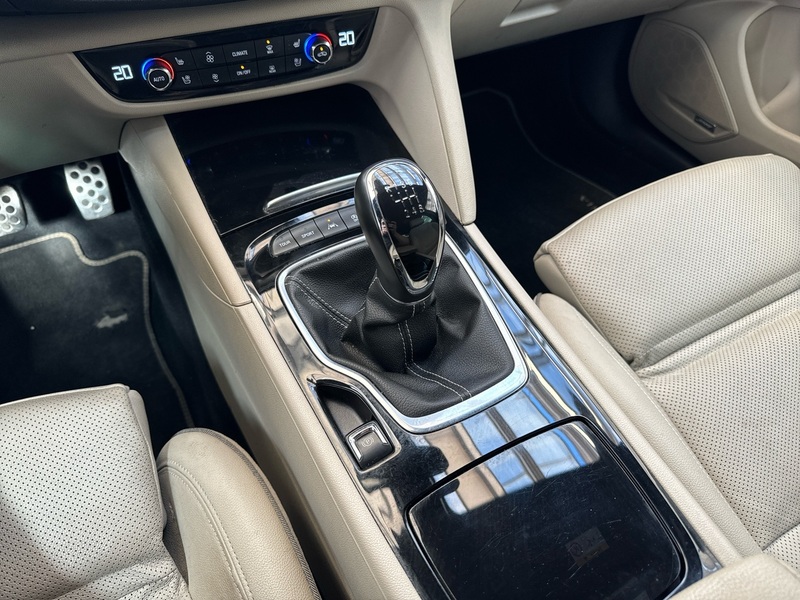 Opel Insignia vaihtoauto