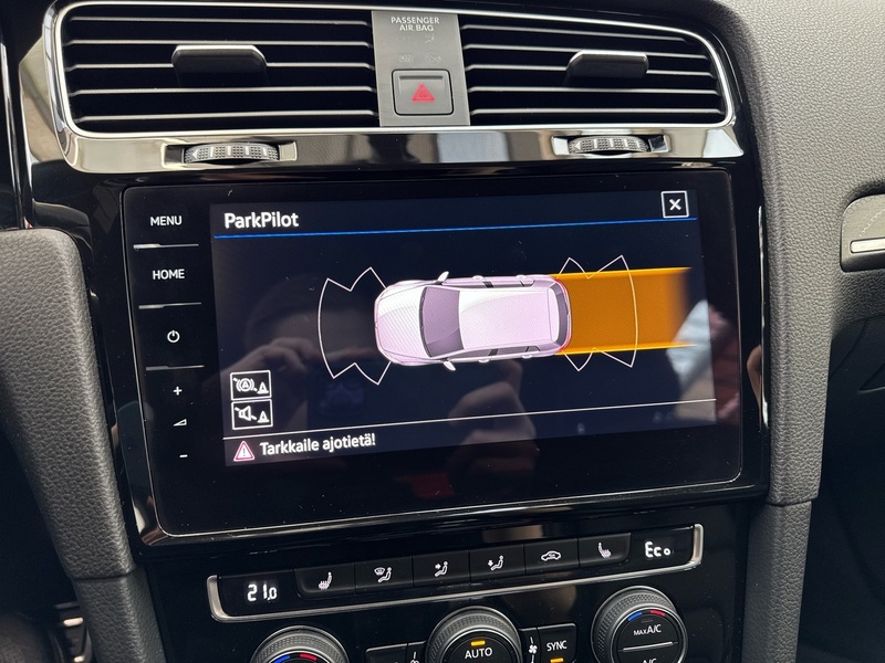 Volkswagen Golf vaihtoauto