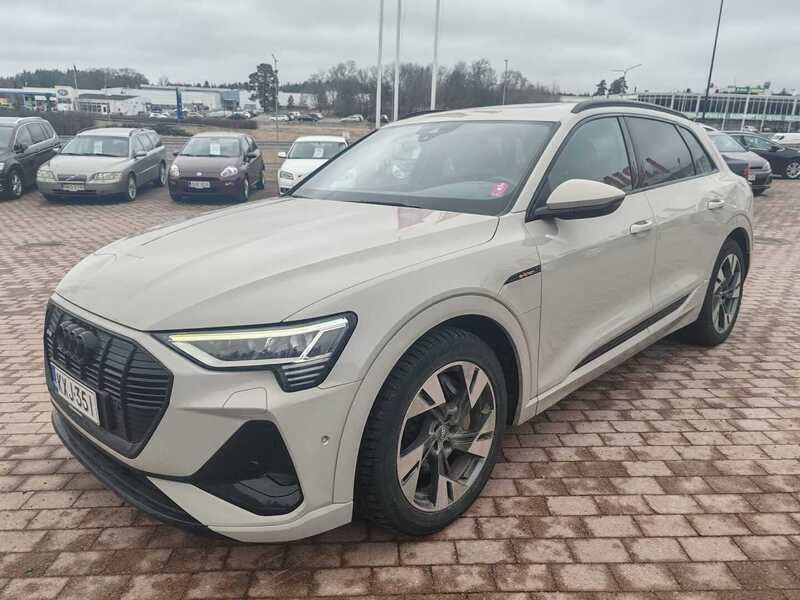 Audi e-tron vaihtoauto