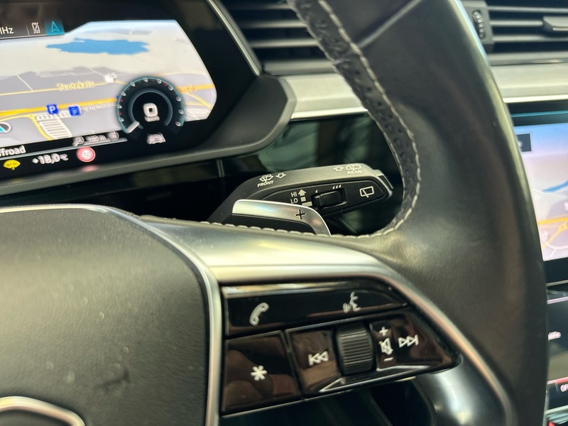 Audi e-tron vaihtoauto