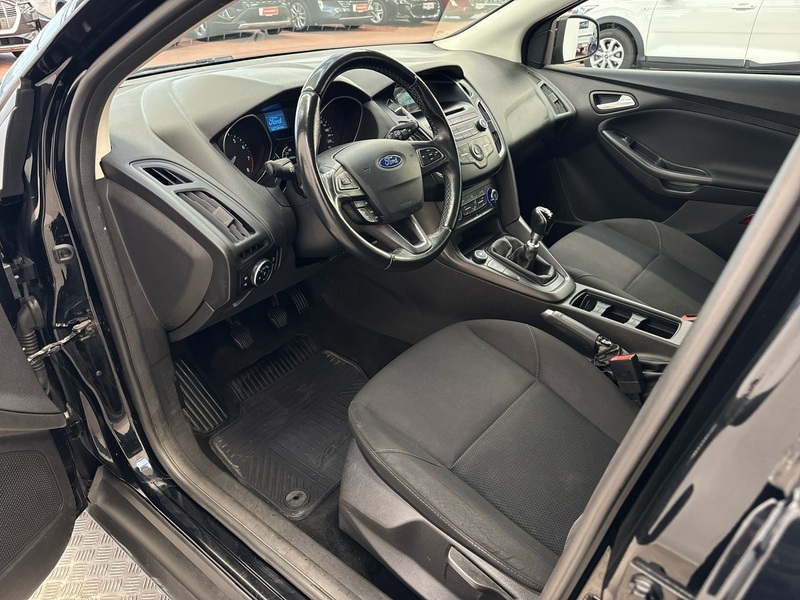 Ford Focus vaihtoauto