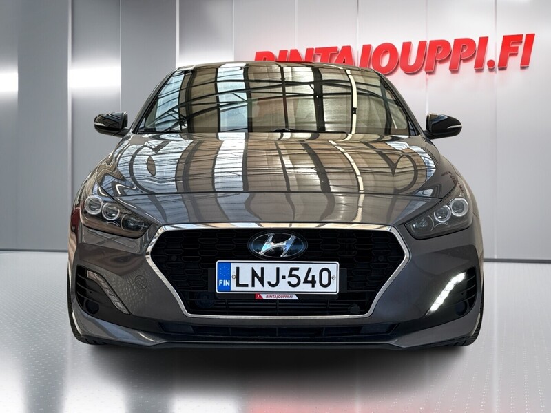 Hyundai i30 Fastback vaihtoauto