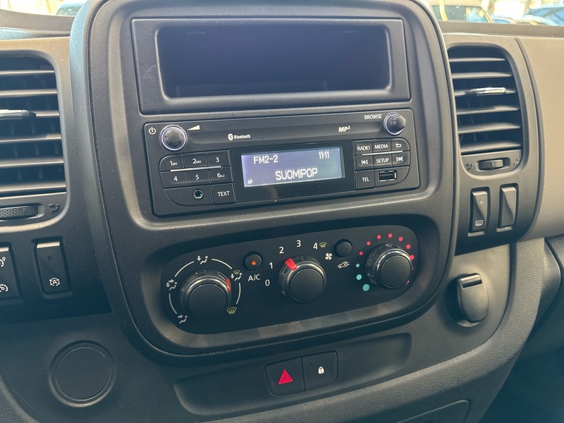 Renault Trafic vaihtoauto