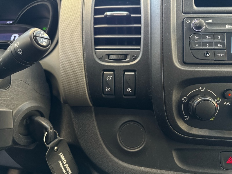 Renault Trafic vaihtoauto