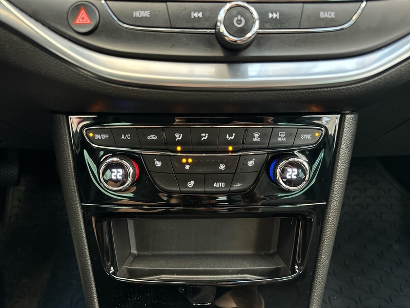 Opel Astra vaihtoauto