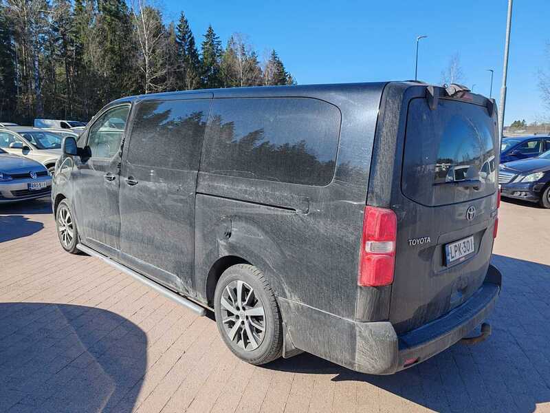 Toyota Proace Verso vaihtoauto