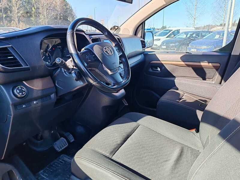 Toyota Proace Verso vaihtoauto
