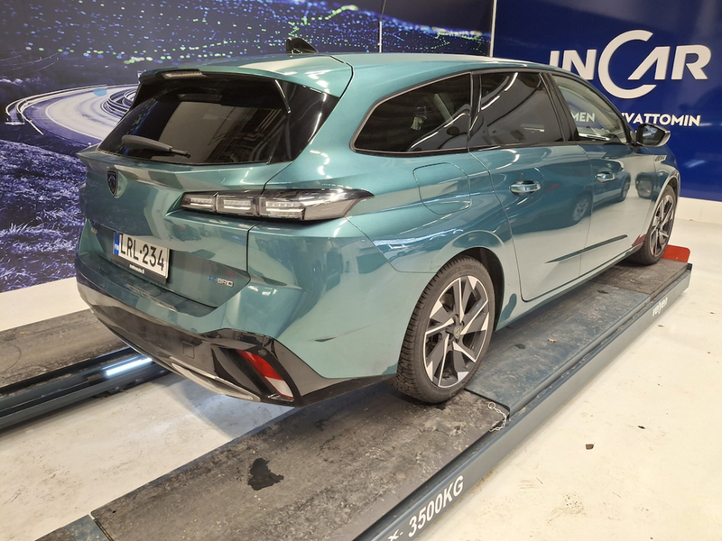 Peugeot 308 vaihtoauto