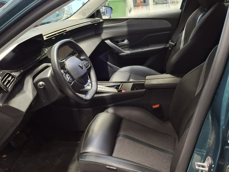 Peugeot 308 vaihtoauto