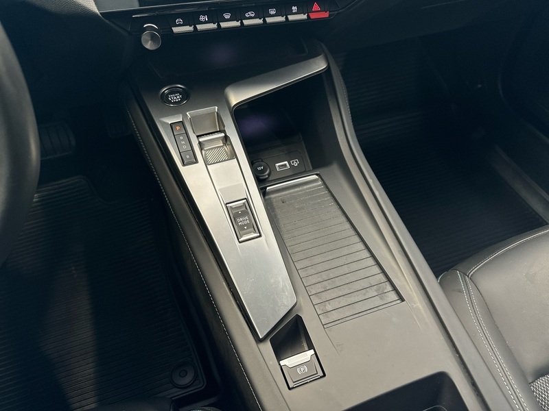 Peugeot 308 vaihtoauto