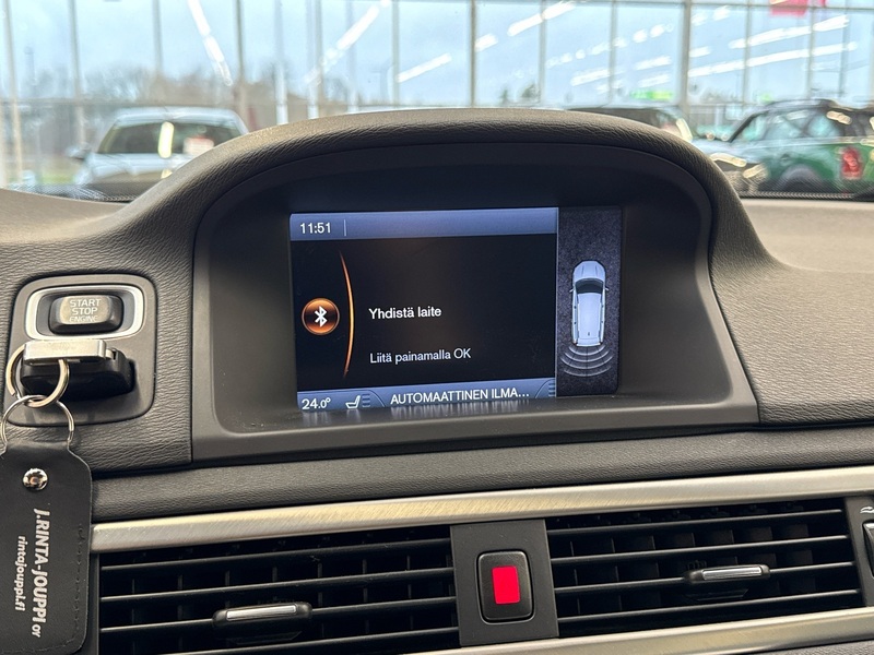 Volvo V70 vaihtoauto