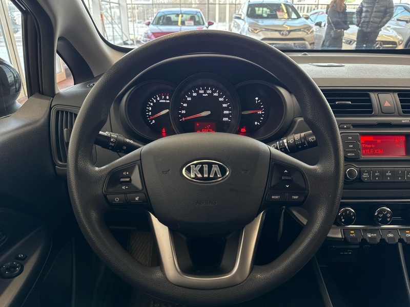 Kia Rio vaihtoauto