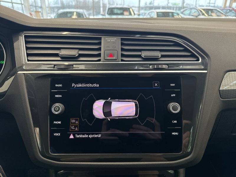 Volkswagen Tiguan vaihtoauto