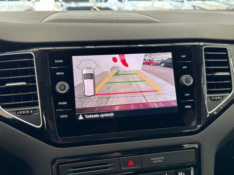 Volkswagen Golf Sportsvan vaihtoauto