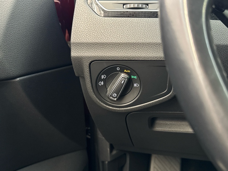 Volkswagen Golf Sportsvan vaihtoauto