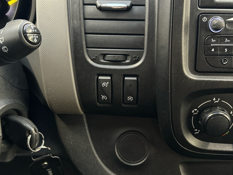 Renault Trafic vaihtoauto