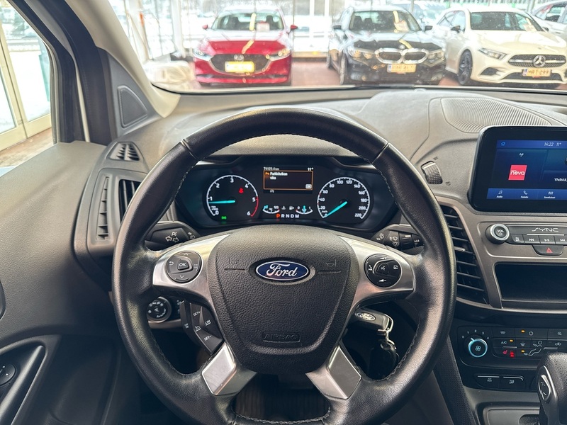 Ford Transit Connect vaihtoauto