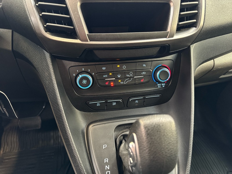 Ford Transit Connect vaihtoauto