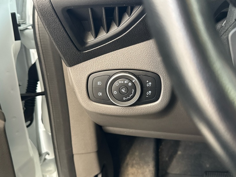 Ford Transit Connect vaihtoauto