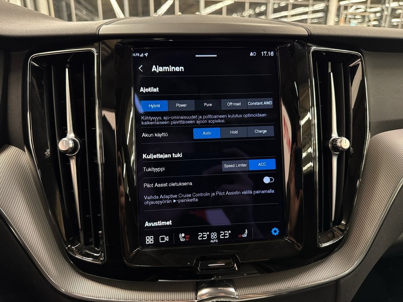 Volvo XC60 vaihtoauto