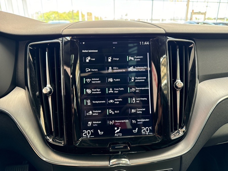 Volvo XC60 vaihtoauto