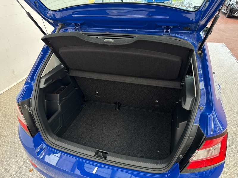 Skoda Fabia vaihtoauto