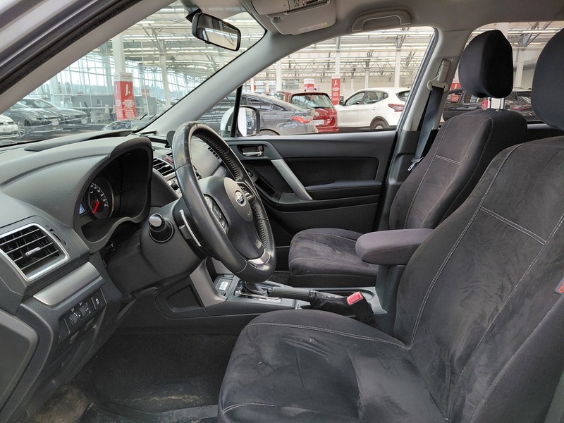 Subaru Forester vaihtoauto