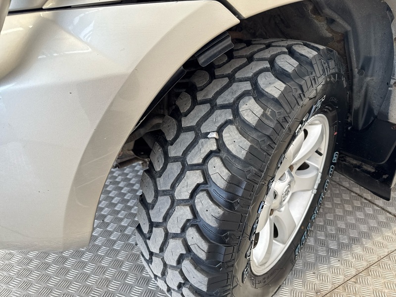 Toyota Land Cruiser vaihtoauto