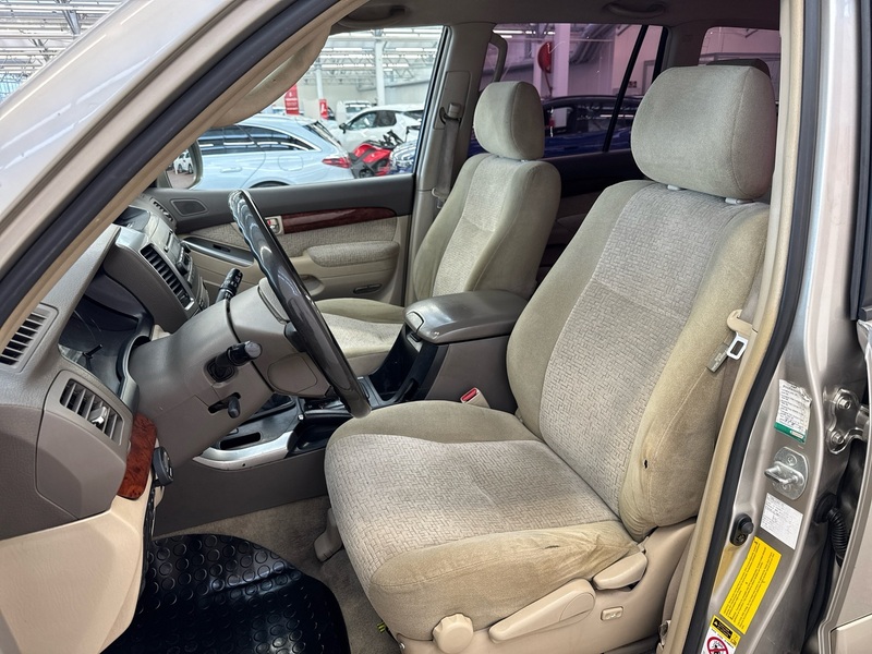 Toyota Land Cruiser vaihtoauto