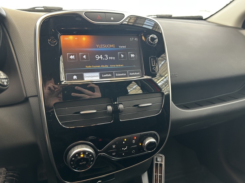 Renault Clio vaihtoauto