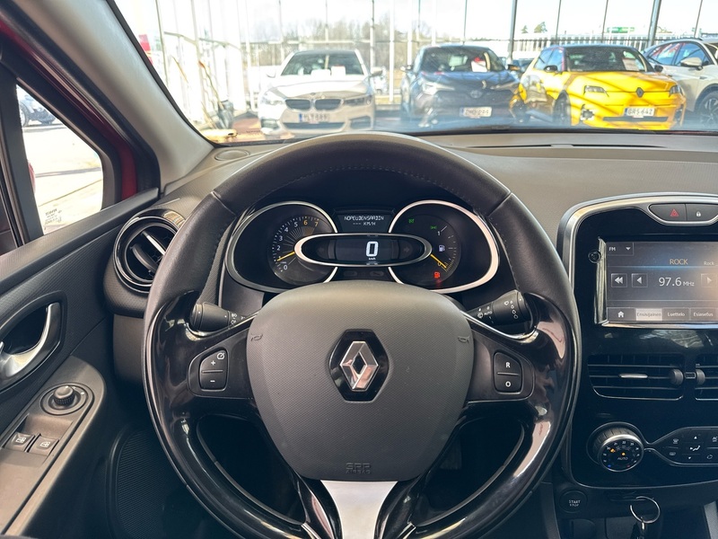 Renault Clio vaihtoauto