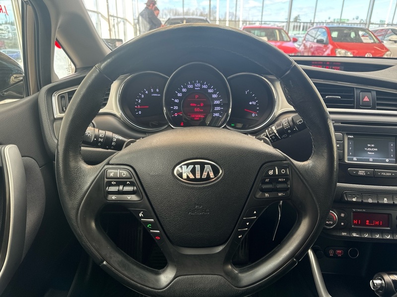 Kia Ceed vaihtoauto