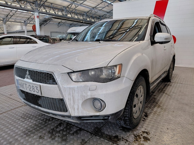 Mitsubishi Outlander vaihtoauto