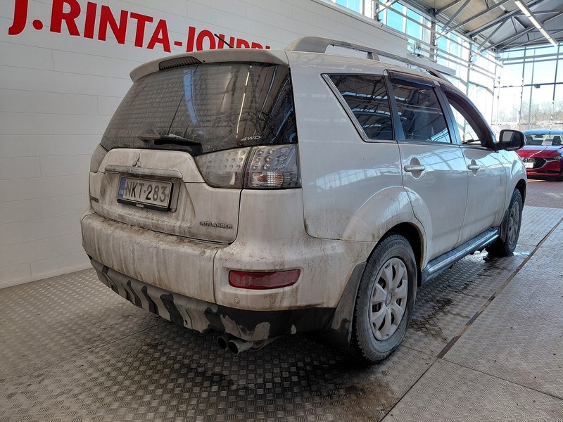 Mitsubishi Outlander vaihtoauto
