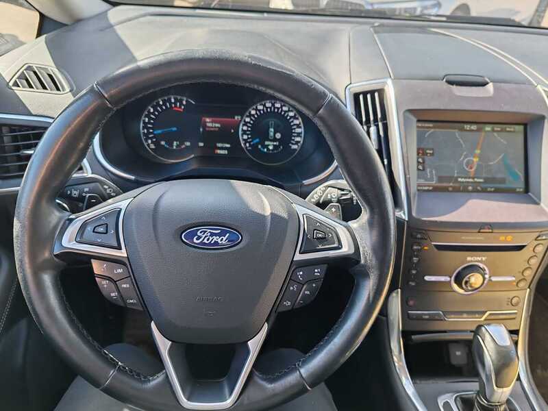 Ford S-MAX vaihtoauto