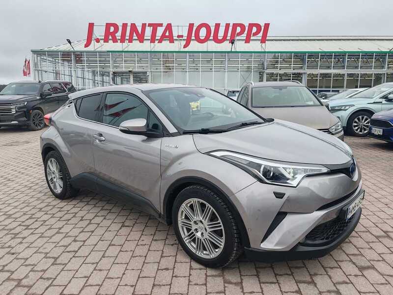 Toyota C-HR vaihtoauto