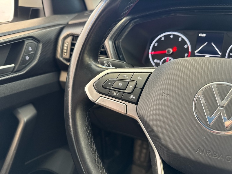 Volkswagen T-Cross vaihtoauto