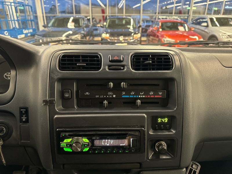 Toyota Hiace vaihtoauto