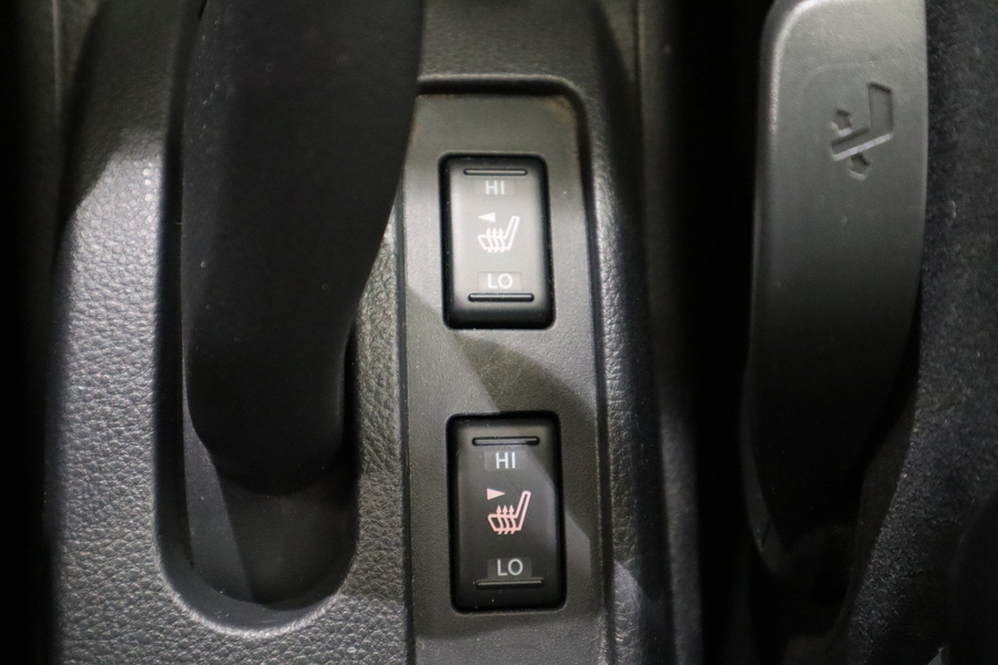 Nissan Tiida vaihtoauto