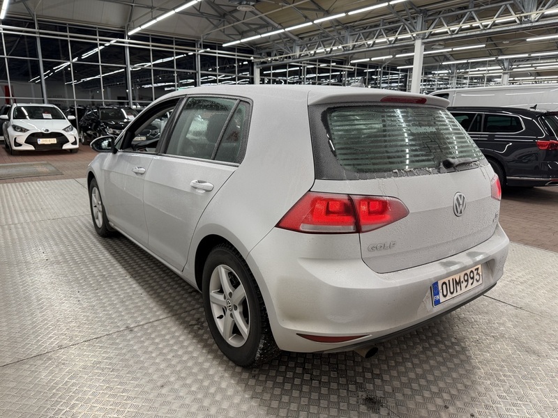 Volkswagen Golf vaihtoauto