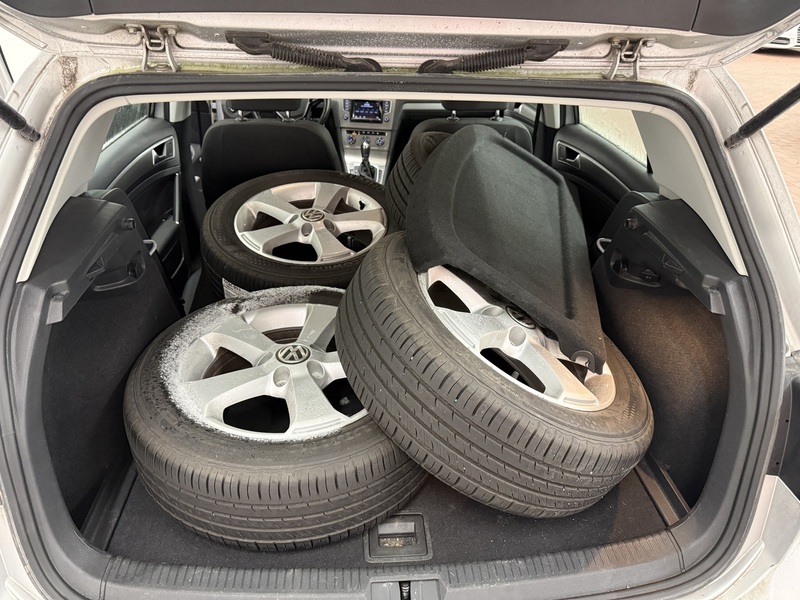 Volkswagen Golf vaihtoauto