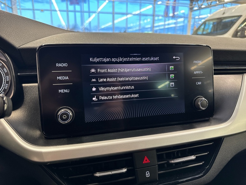 Skoda Kamiq vaihtoauto