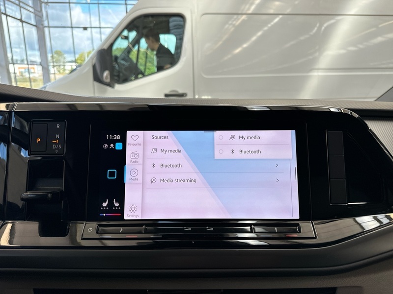 Volkswagen Multivan vaihtoauto