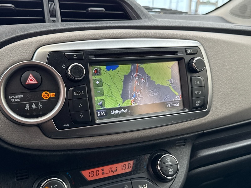 Toyota Yaris vaihtoauto